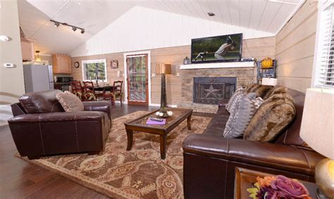 Amazing pigeon forge & gatlinburg cabin rentals. Gatlinburg Cabin Rentals - Seclusion | Gatlinburg cabin ...