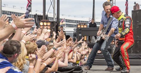 By daniel mcfadin jun 27, 2016, 3:52 pm edt. Exclusive: First look at Blake Shelton NASCAR video for NBC