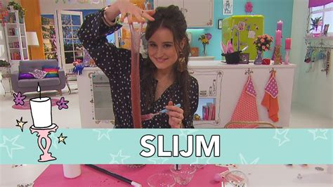 Ze is namelijk een heks. Jill DIY: Magisch Slijm - YouTube