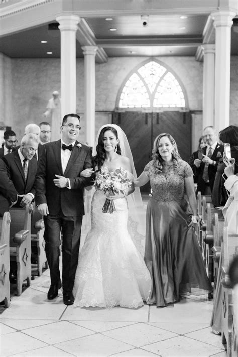 We would like to show you a description here but the site won't allow us. Wedding at San Fernando Cathedral, Reception at San Fernando Hall | Bend the Light Photogra ...