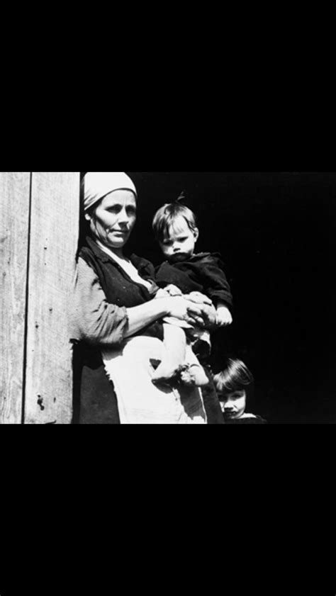 I would recommend the book to anyone interested in the coal, or cotton industry, as well as the quality of life was an interesting book, full of pictures and facts. TENANT FARMER IN WALKER COUNTY Mandy Handley, the wife of ...