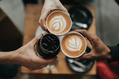Drinking coffee may reduce body fat in women - Smarter Stronger Better