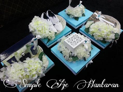 Koleksi gubahan telekung hantaran mudah dan simple. Simple Aje Hantaran: Hantaran Perkahwinan Tema Tiffany ...