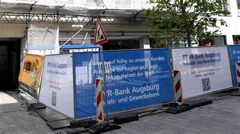 Von altersvorsorge über girokonto bis versicherung: Augsburg: VR-Bank zieht in die Annastraße und bringt den ...