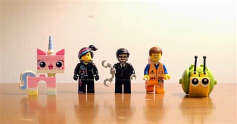 Grab your drawing tools and let's get doodlin'!do you own any. techfleet spot: LEGO Movie 70803 Minifigures - Emmet ...