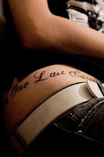 Our website provides the visitors with some great pistol wing and quote tattoos on hip. Hair Wallpapper: Tattoos on hip bone | Hip tattoo, Tattoo on hip bone, Tattoo designs for girls