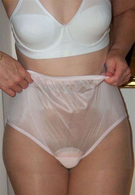 Gooey uncensored pantyjob in white. Panty With Pad Mature Pic - Retro Porn Tube