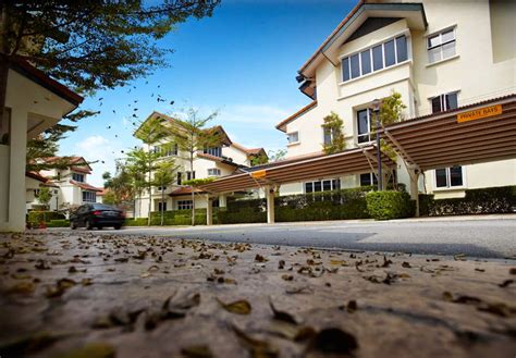 The main community features in desa parkcity are aimed at promoting a sense of belonging and create cohesiveness within the community while maintaining their own residential. Property Listing Malaysia: Adiva, Desa Park City, Kepong