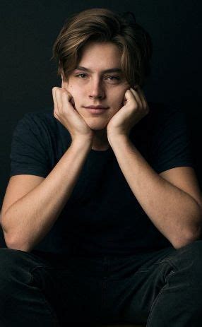 Please buy my essential oils. Cole Sprouse: Bio, Height, Weight, Age, Measurements (With ...