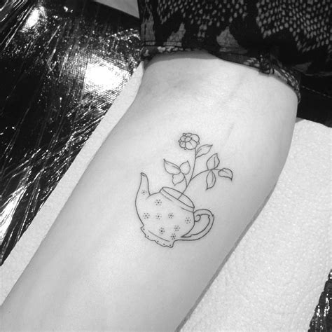 Hi y'all and welcome to the little teapot! Tea pot idea | Teapot tattoo, Tea tattoo, Teacup tattoo