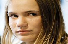 solo dutch court sailing cnn teen rules against trip girl