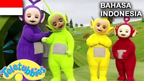 Untuk ikan hiu kartun anda dapat membagi tubuh ikan menjadi dua yaitu posterior dan anterior menggunakan garis lurus yang menyilang tubuh ikan. Teletubbies Bahasa Indonesia Klasik - Permen Es | Full ...