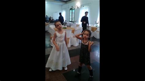 Nina dancando / videos about dancando on vimeo dancando streams live on twitch! Nina Dancando : Niña de 8 años bailando - YouTube - ahlots