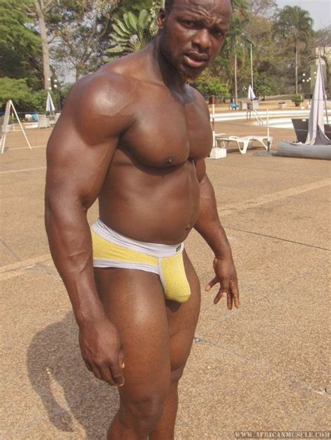 Bodybuilding is the use of progressive resistance exercise to control and develop one's musculature (muscle building) by muscle hypertrophy for aesthetic purposes. Black.Muscles - African Bodybuilders | Black.Muscles ...