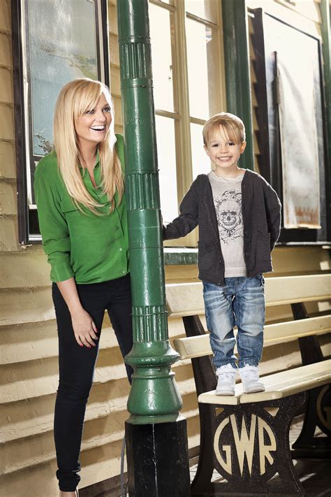 Pauline bunton, a karate instructor brother: Emma Bunton's Boys' Oil Wash Skull T-Shirt, curve leg ...