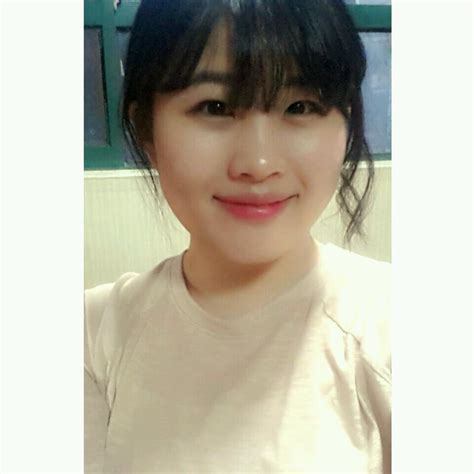 29일 뉴스1 확인 결과, 이가흔은 과거 자신에게 학교 폭력 피해를 당했다고 주장한 a씨에 대해 최근 소송을 제기했다. 이가흔 (@rabbit_gaga) | Twitter