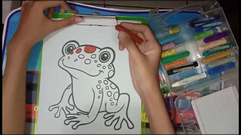 Maybe you would like to learn more about one of these? Cara mewarnai gradasi menggunakan crayon pada gambar katak ...