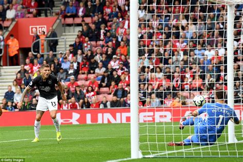 Ashley barnes (burnley) header from very close range to the bottom. Hes Goal Burnley / Heung-min Son Reveals How He 'Put the ...