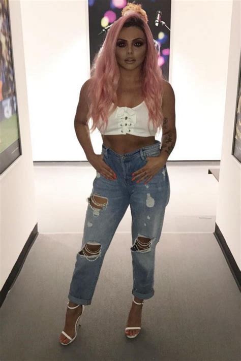 Her complexion had already turned into a deep shade of red after soaking in the hot water for a long period. Jesy Nelson debuts PINK 'candy floss' hair and fans LOVE ...