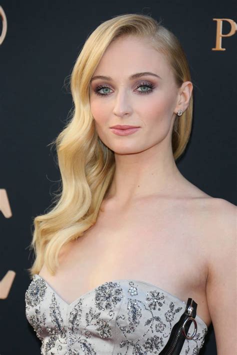 / nothing but a nun? 16 Sophie Turner Instagram Stories That Are Peak Sophie Turner