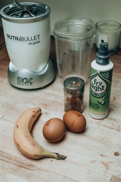 Emtalks: Quick And Easy Egg, Banana + Baking Soda Pancake ...