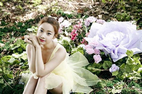 Wishing hyunjoo a magical birthday! Hyunjoo | Kpop Wiki | FANDOM powered by Wikia