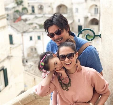 How many brothers and sisters does donny pangilinan have? Marian Rivera Bonds With Her Half-Siblings In Spain