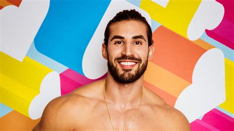 Dat waren alle deelnemers van love island uk 2019. Love Island 2019: Kandidat Amin ist Typ "harte Schale ...