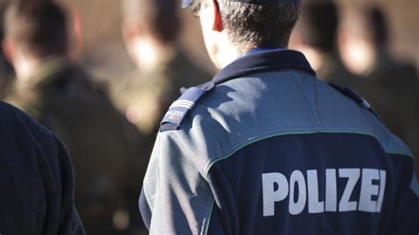 Anti terror gesetz schweiz, pmt. SVP Schweiz - Stopp der illegalen Einwanderung durch ...