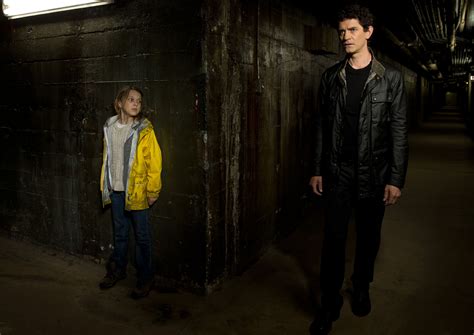 Intruders em breve disponível novamente. Intruders Review of the Body-Snatching BBC America Series