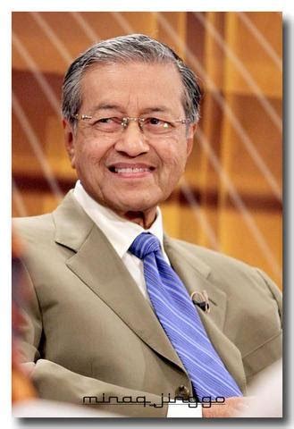 Luqman (wan hanafi su) adalah seorang sasterawan dan tokoh budaya sangat menyintai isterinya yang muda jelita bernama. Selamat Menyambut Hari Kelahiran buat Tun Dr Mahathir ...