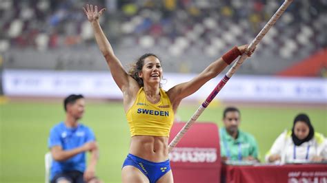 #angelica bengtsson #angelica #bengtsson #pole vault #pole vaulter #pole vaulting #swedish athlete #athletic woman #track athlete #blue shorts. Bengtsson: "Nu är jag äntligen en riktig stavhoppare ...