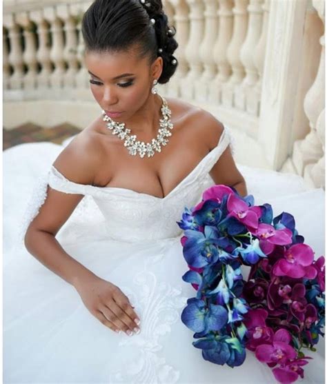 Check spelling or type a new query. Showing Your Cleavage in Your Wedding Dress: Yes Or No ...