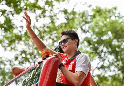 Jun 12, 2021 · raising an olympian: Joseph Schooling, De Eerste Olympische Gouden ...