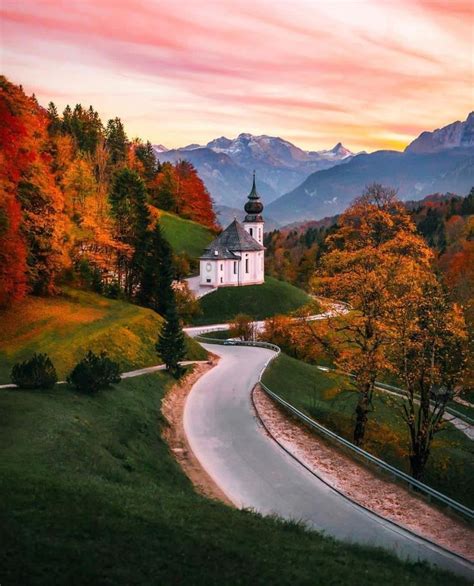 Le pays a de vastes paysages naturels consistant de forêts, montagnes, rivières et plages ainsi que des villes historiques et culturelles. Allemagne / deutchland | Paysage