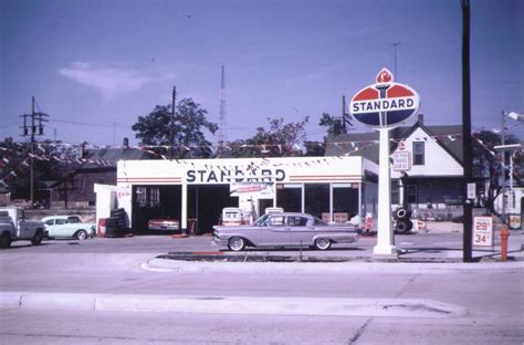 This is what helpmywife.com is all about. The Casual Observer - Lakin's Standard gas station at 232 ...
