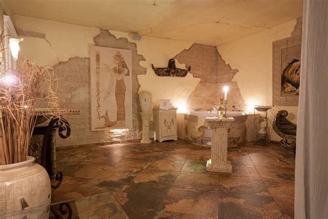Best.haus unterstützt bei der suche nach geeignetem bauland oder berät hinsichtlich des bestehenden grundstücks. Villa Venezia, Bordell in Saarlouis