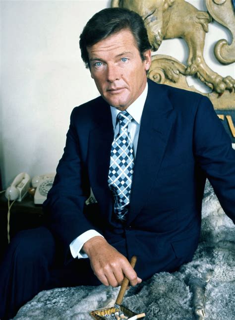 Sometimes we have questions about: Roger Moore - Actor - CineMagia.ro