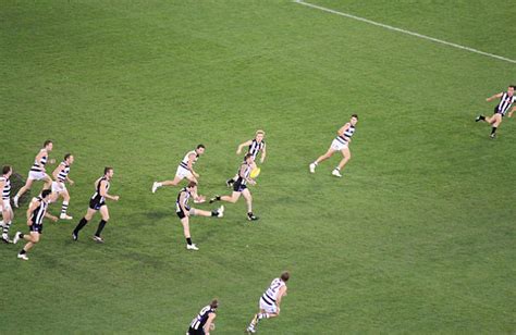 Hasty shots, mostly from the flanks, yielded a string of five behinds in a row. Collingwood Vs Geelong | Photo