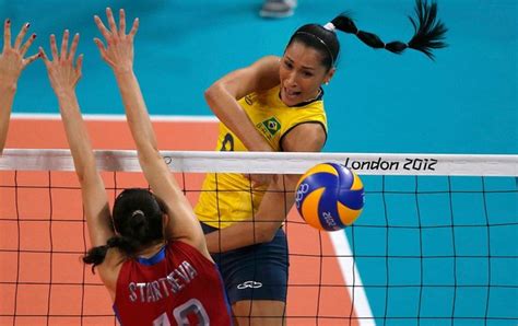 Algumas informações básicas sobre o voleibol. Ídolos do Vôlei #44 - Jaqueline Carvalho - Voleibol sempre