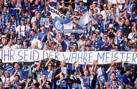 Fc schalke 04 im finale gegen den favoriten aus hamburger. Wie war das eigentlich, als… :: DFB - Deutscher Fußball ...