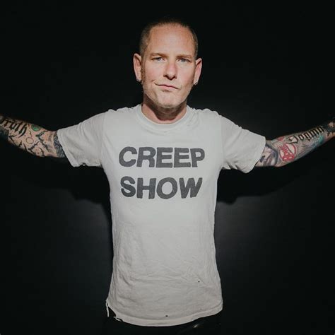 Corey taylor is an american singer and musician from des moines, iowa, who is widely recognised as the frontman of slipknot. Corey Taylor tem planos para turnê solo em 2021 :: Rádio ...