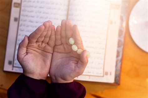 Anjuran dalam berdoa selepas sholat dan juga berdzikir telah dicantumkan di dalam al quran. Inilah Amalan Doa Setelah Sholat Tahajud, Apa Saja ...