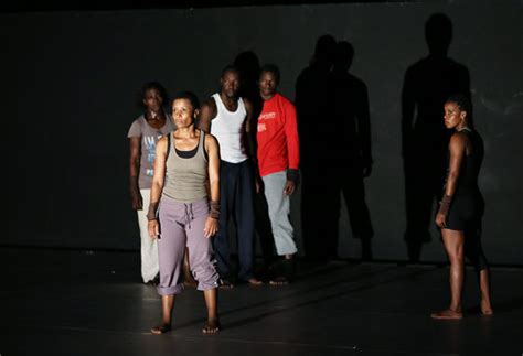 Je croie tu croies il/elle croie nous croyions vous croyiez ils/elles croient. "J'ai arrêté de croire au futur", Andréya Ouamba donne une ...