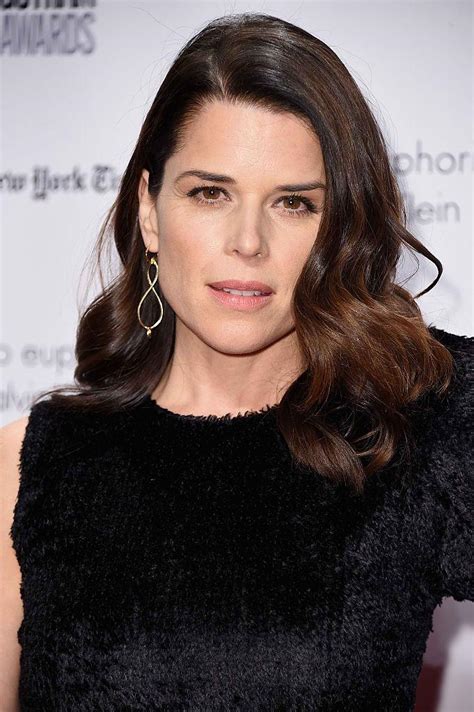 Neve adrianne campbell was born on october 3, 1973 in guelph, ontario, canada. 'House Of Cards' Season 5 Spoilers: Neve Campbell On The ...