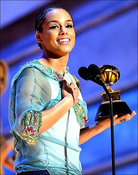 Alicia Keys, 'O Brother' soundtrack, U2 win big in Grammys