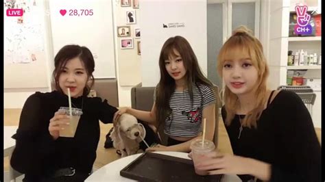 .updates of blackpink vlive channel here, including the preview post of blackpink ch+. Lisa Jennie and Rose vlive pictures | Lalisa Manoban Amino