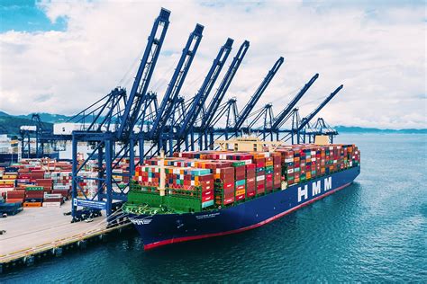Hmm moves the largest portion of south korea's exports. HMM Algeciras komt naar Rotterdam - Binnenvaartkrant
