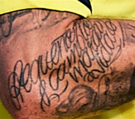 Mi nombre es alberto moreno, tengo 20 años y siempre me ha interesado el mundo audiovisual, los videojuegos y todo el arte en general. Alberto Moreno's 27 Tattoos & Their Meanings - Body Art Guru