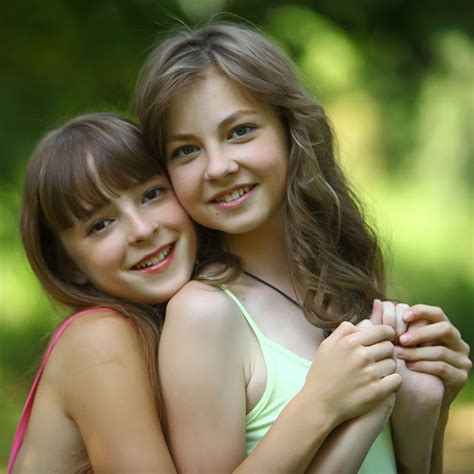 Mica andreas on kristina soboleva. CELEBRIDADES FEMENINAS Por E TValens: Eva Model y Bella K ...